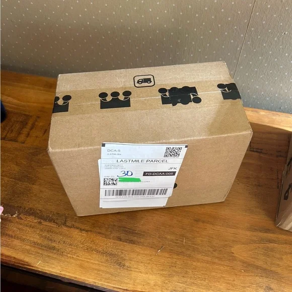 Green Labubu - Big Into Energy (Serenity) 100% Authentic - Picture 14 of 14